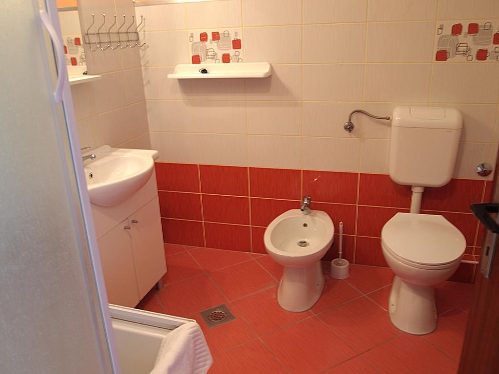 Apartmani Delfin Grebaštica Zewnętrze zdjęcie