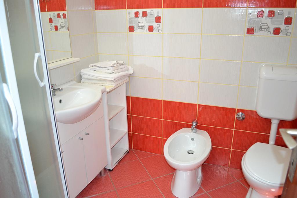 Apartmani Delfin Grebaštica Zewnętrze zdjęcie