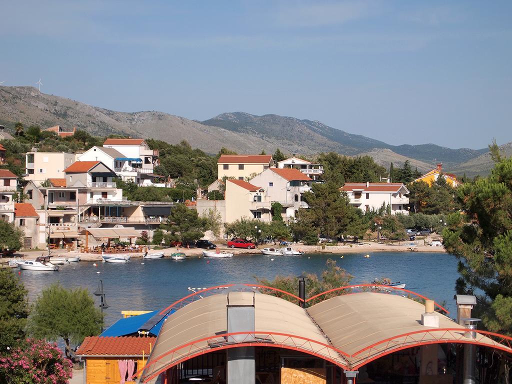 Apartmani Delfin Grebaštica Zewnętrze zdjęcie
