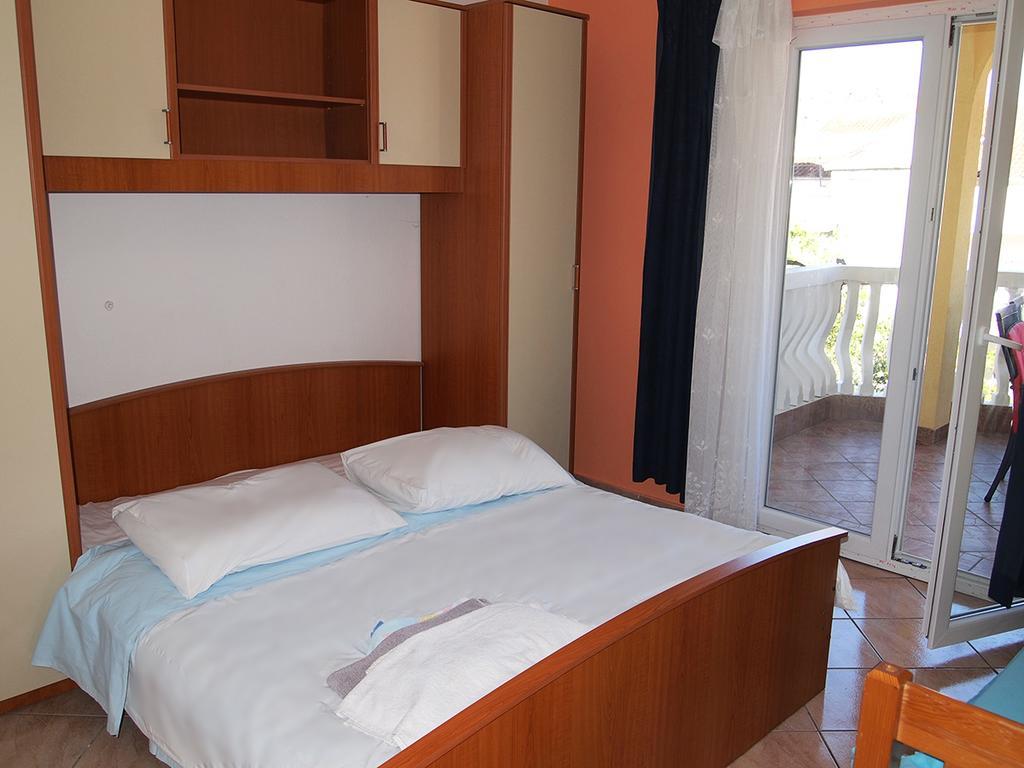 Apartmani Delfin Grebaštica Zewnętrze zdjęcie