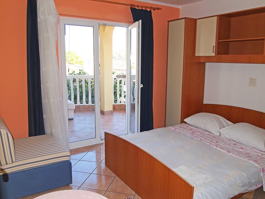 Apartmani Delfin Grebaštica Zewnętrze zdjęcie